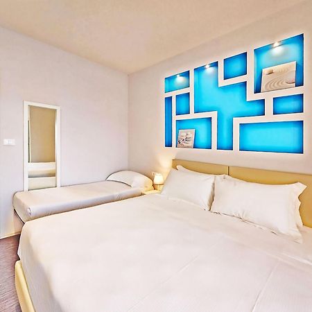 Hotel L'Approdo Порто-Аццурро Екстер'єр фото